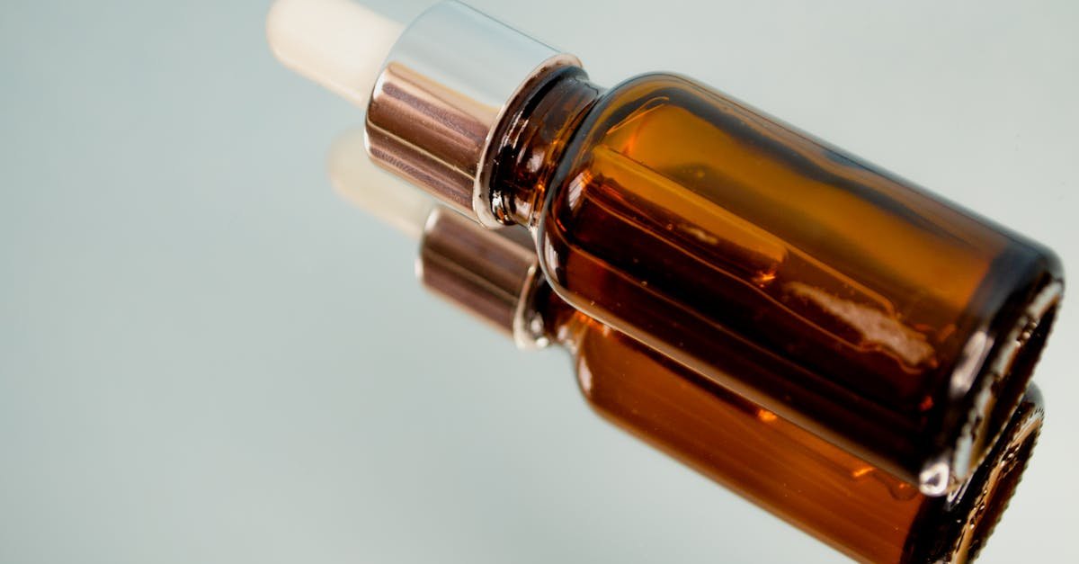 Retinol na miękko: Twój bezpieczny plan startu bez podrażnień
