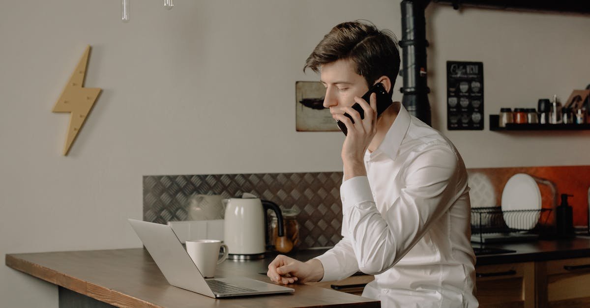 Oddaj obowiązki, wygraj czas: domowy outsourcing, który przyspieszy rozwój Twojego biznesu