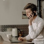 Oddaj obowiązki, wygraj czas: domowy outsourcing, który przyspieszy rozwój Twojego biznesu