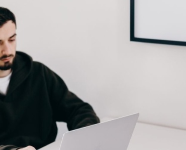 Jak rozliczać zlecenia freelance bez zakładania działalności gospodarczej?